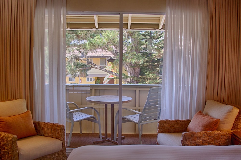 Stilwell Hotel 35/59