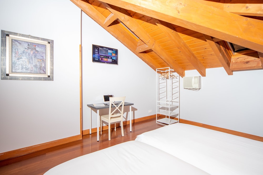Hotel Branka، بيرميو 20/50
