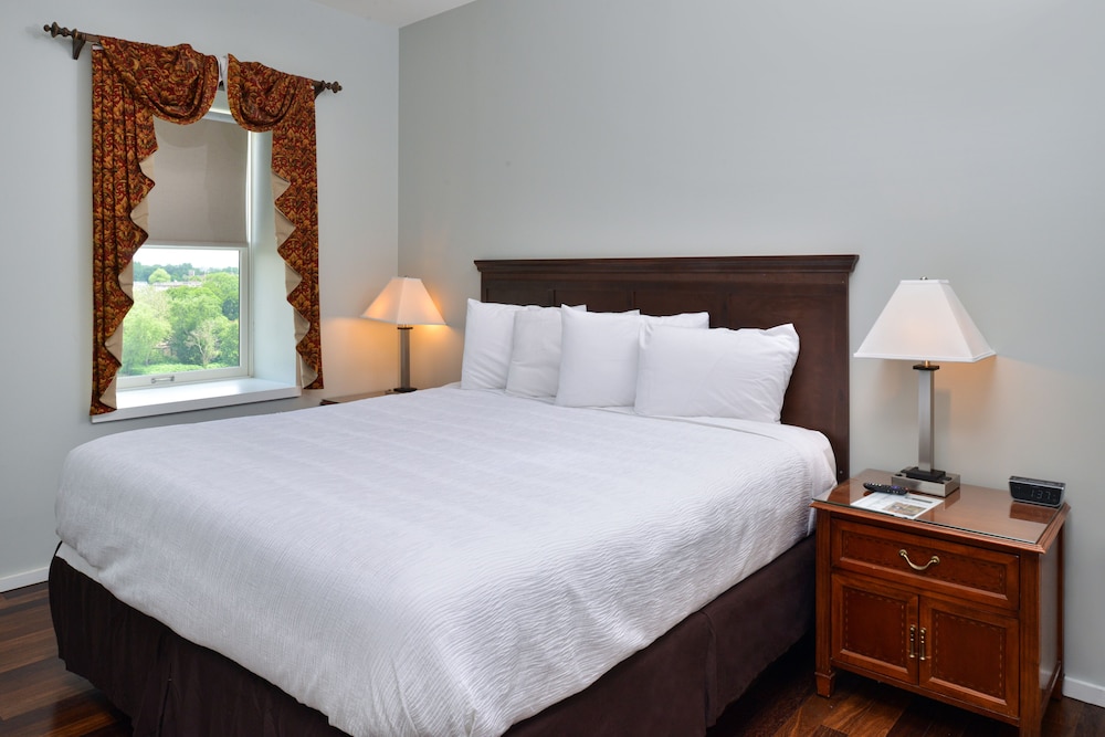 Grand Eastonian Suites Hotel 22/79