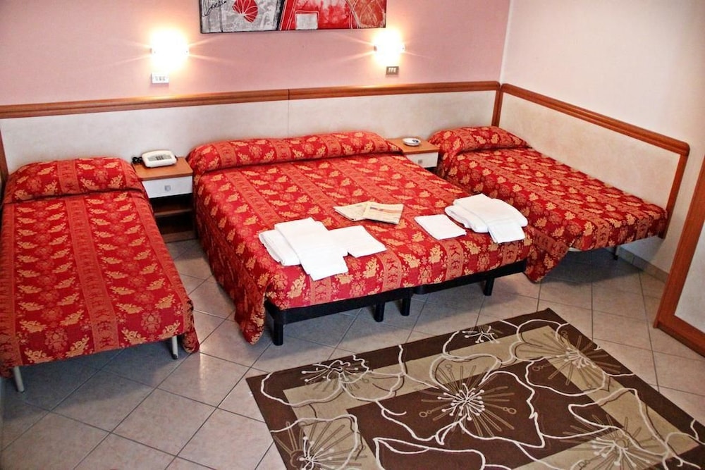 Hotel Stacchini 13/44