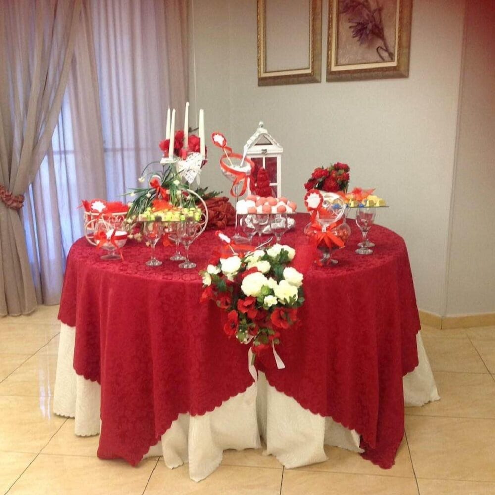 Sammartano Hotel 48/56
