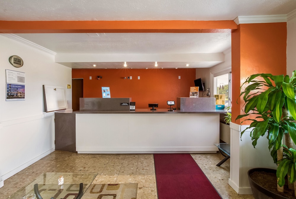 Motel6 Rossford, OH 8/54