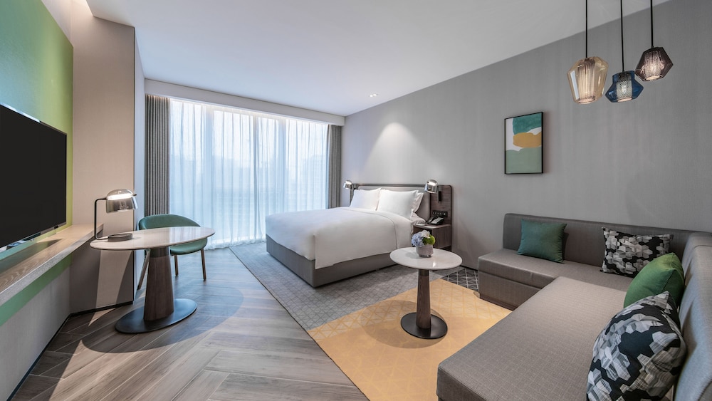 Holiday Inn Xi an Chanba 34/42