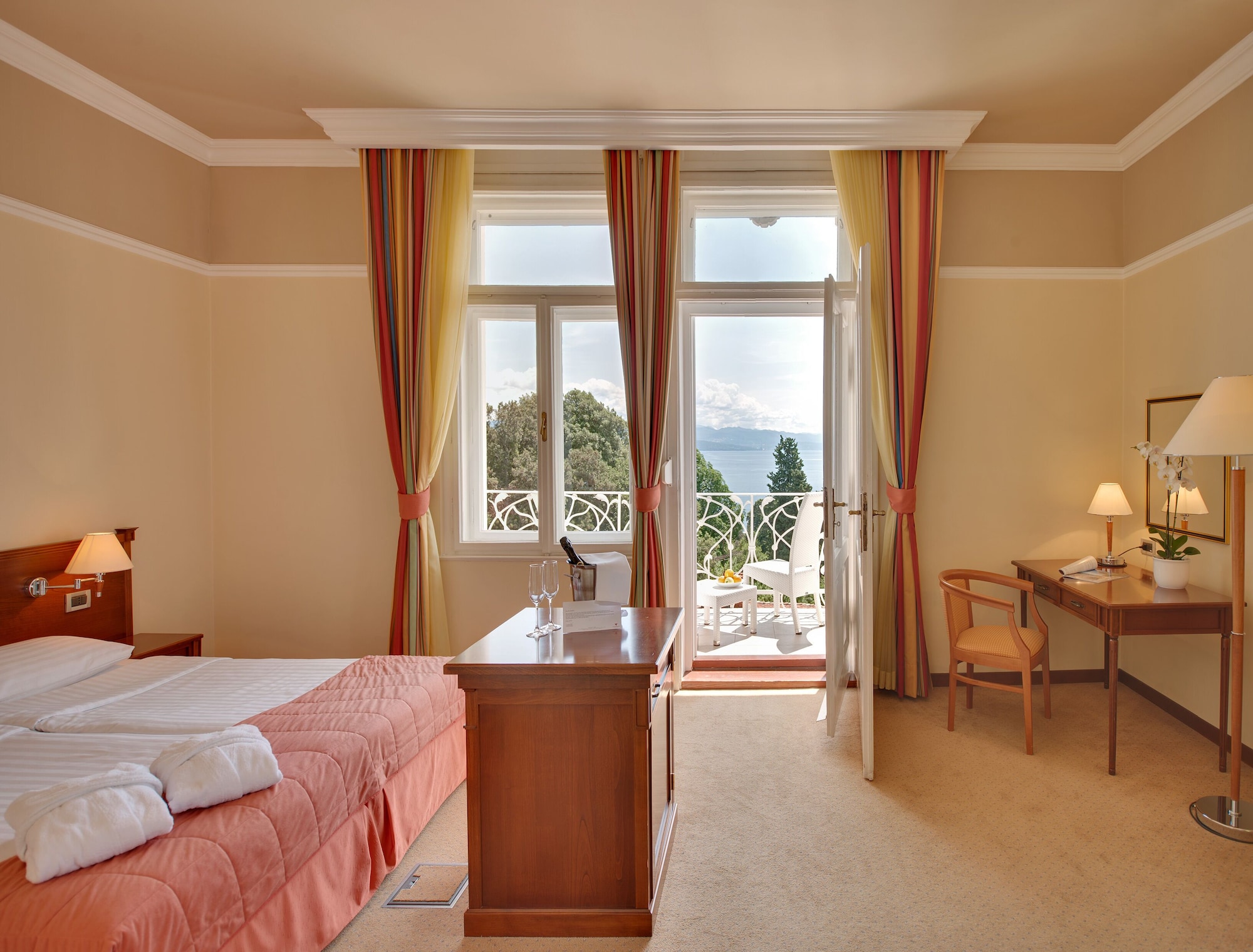 Suite, Sea View, Balcony