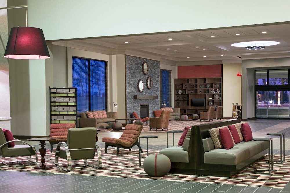 Four Points by Sheraton Bentonville 15/37