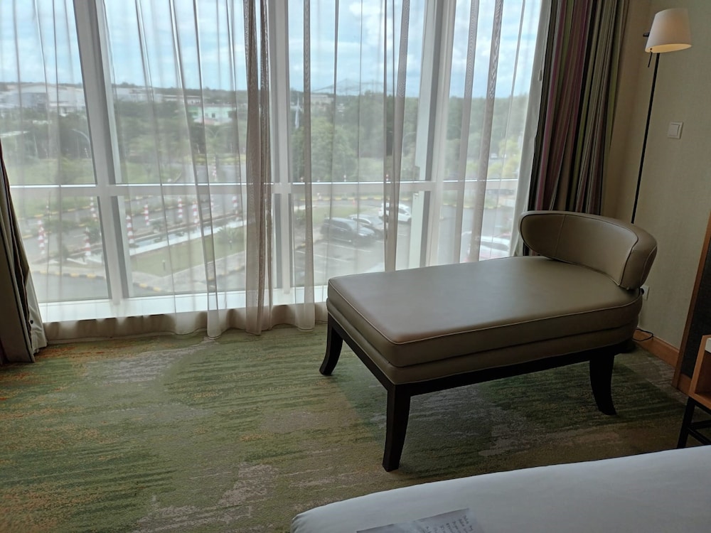 Radisson Golf And Convention Center Batam 38/74