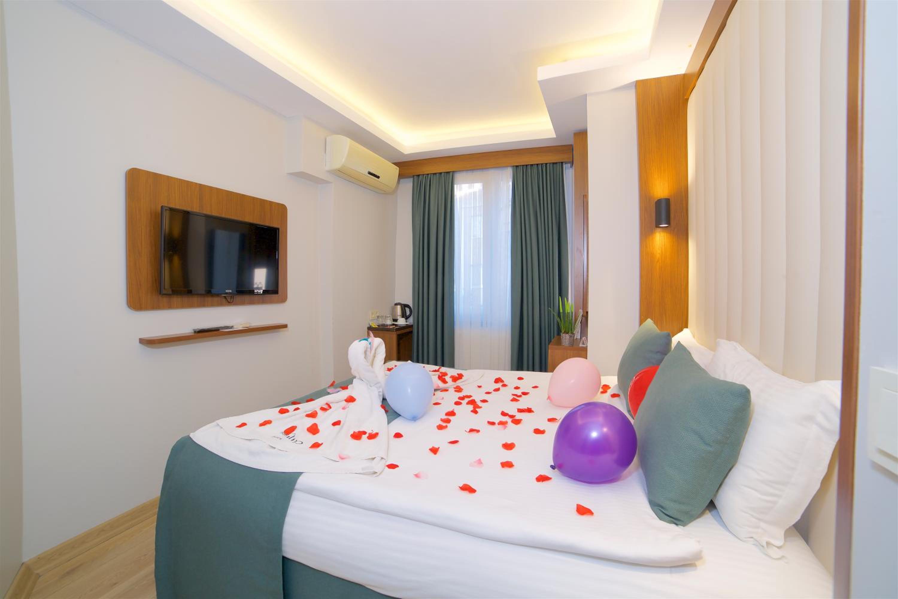 rooms