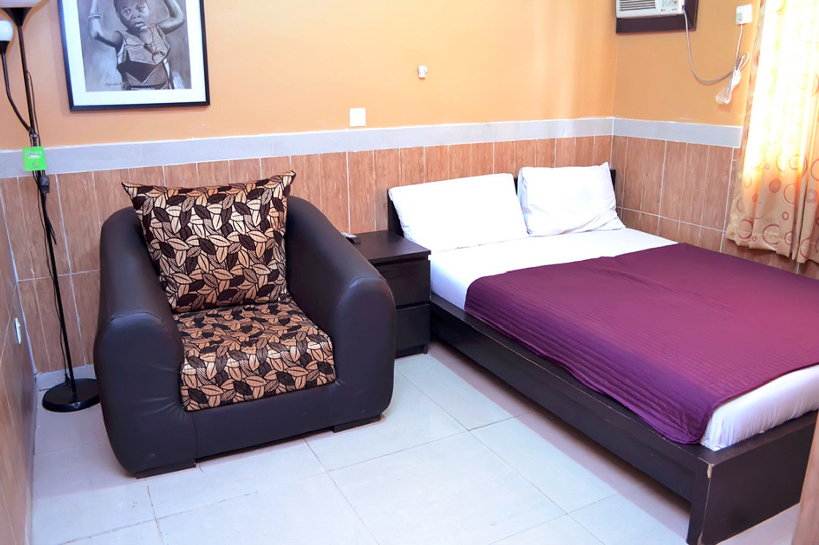 Inglesias Hotels 9/24