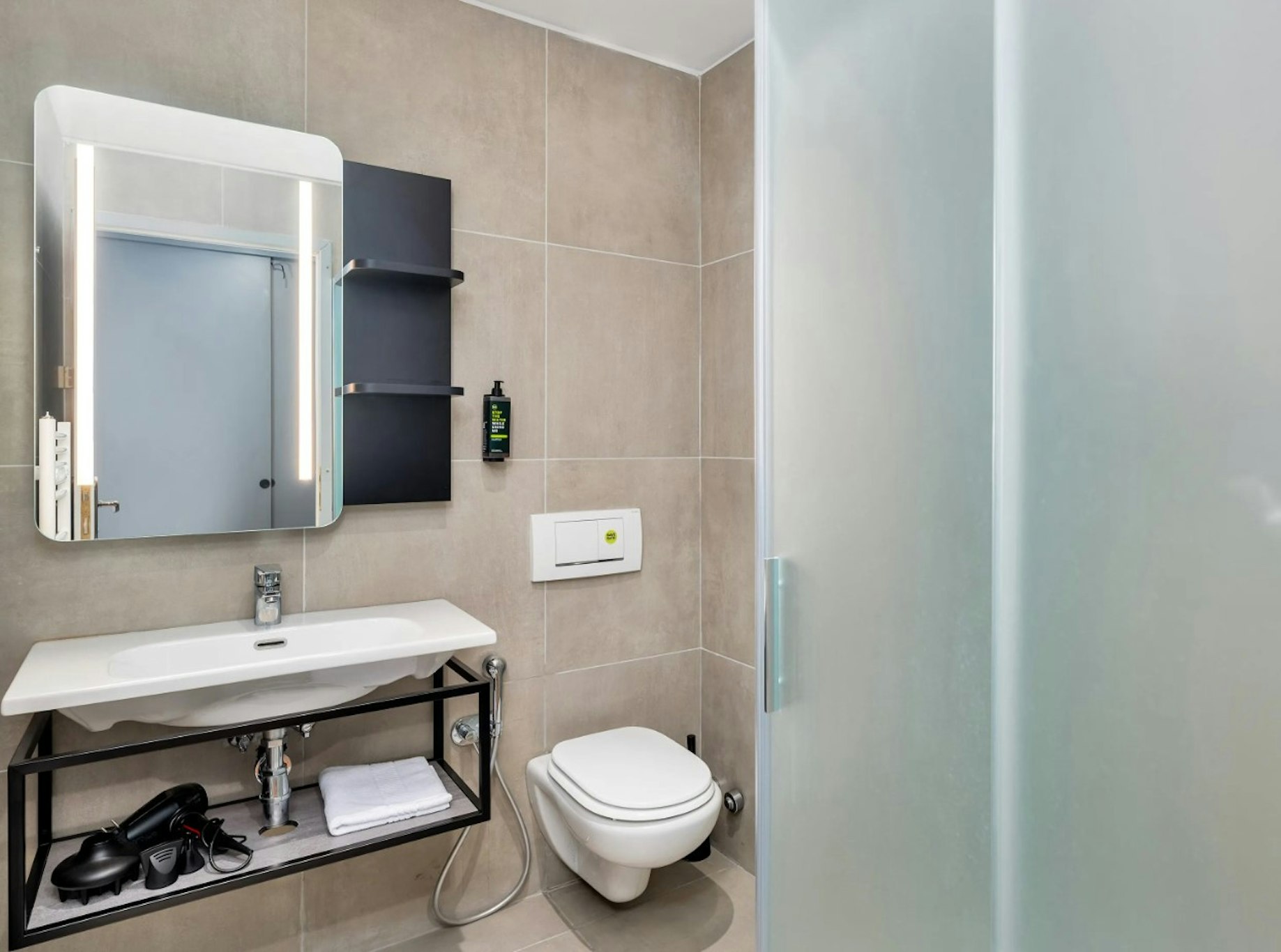 B&B HOTEL Alba 38/39