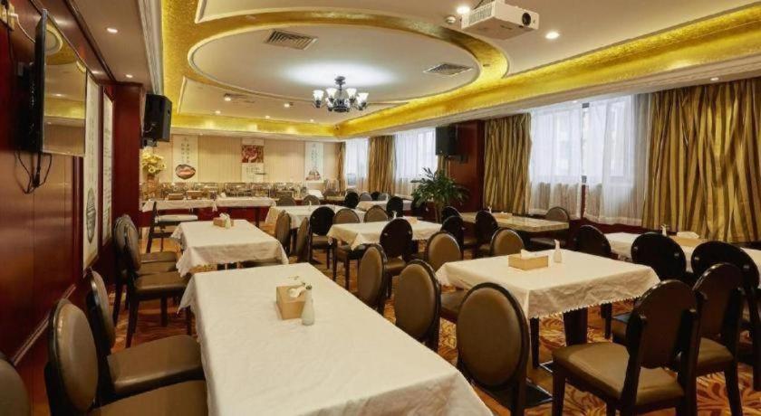 Vienna Hotel (Shanghai Changxing Island) 42/50