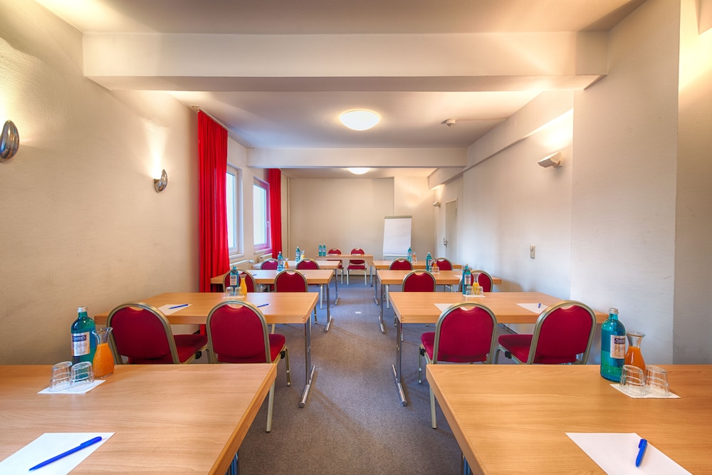 Enjoy Hostel Berlin City West 40/45