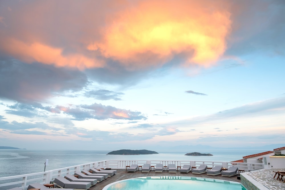 Oniro Skiathos 39/57