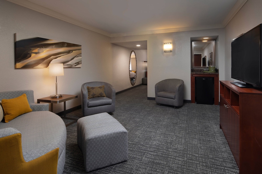 Courtyard by Marriott Bradenton Sarasota/Riverfront 27/49