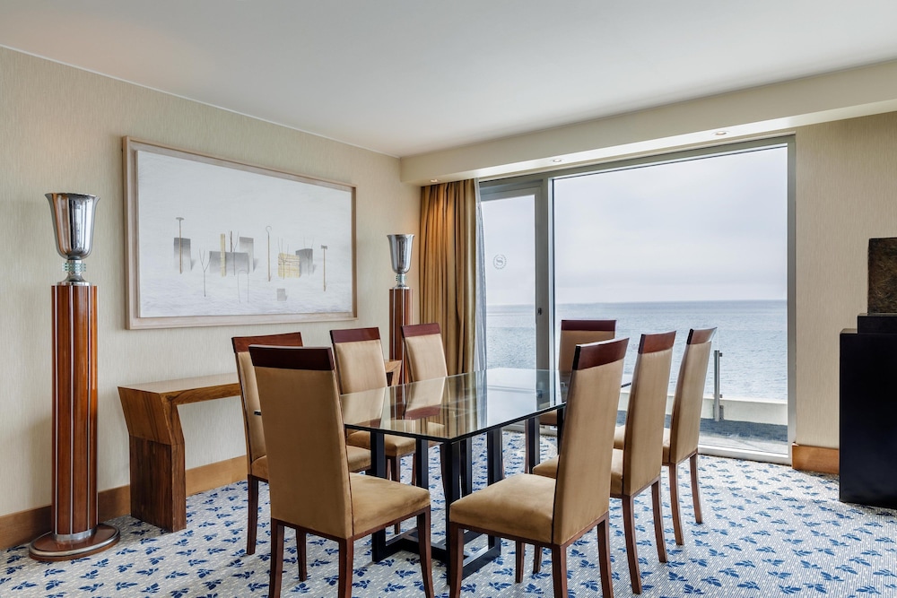Sheraton Miramar Hotel and Convention center 35/60