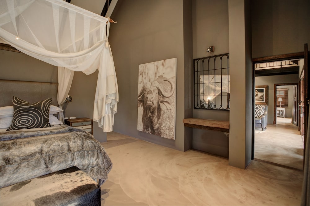 Bush Villas Self-Catering At Botlierskop 19/50