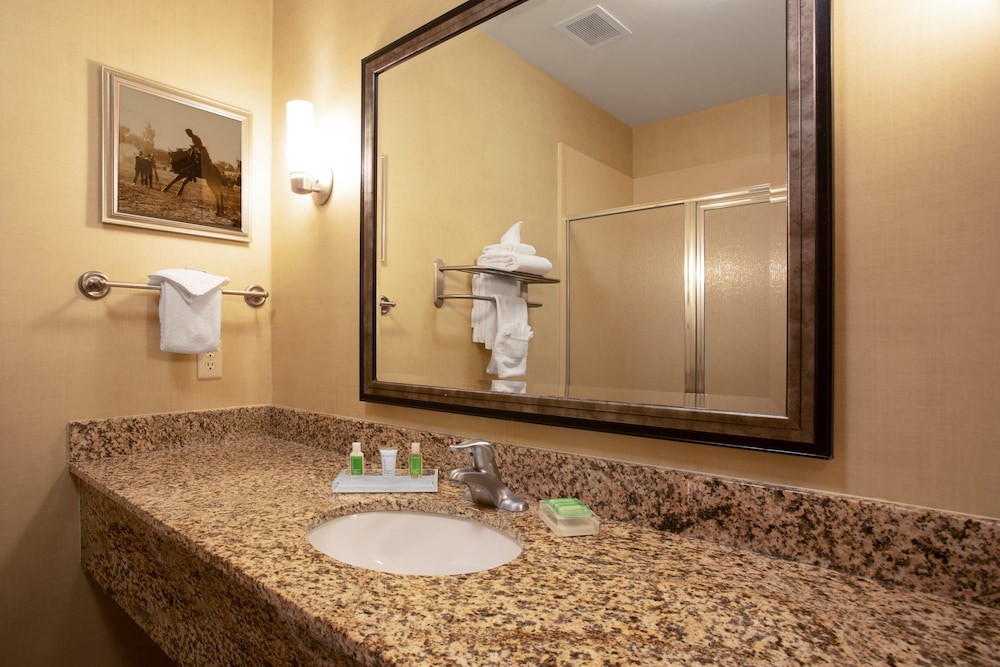 Holiday Inn Laramie 23/79