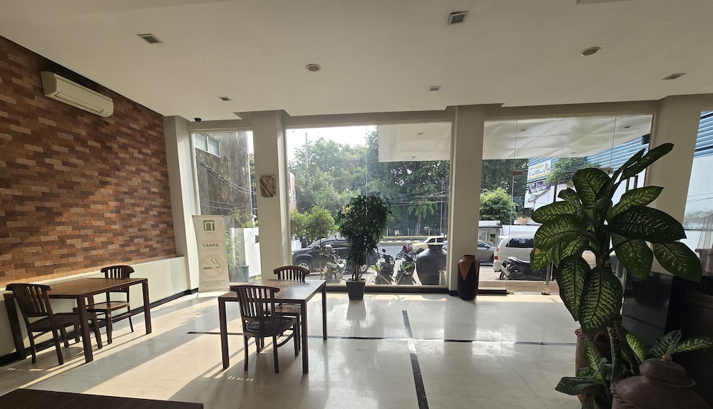 N2 Hotel Gunung Sahari 35/46