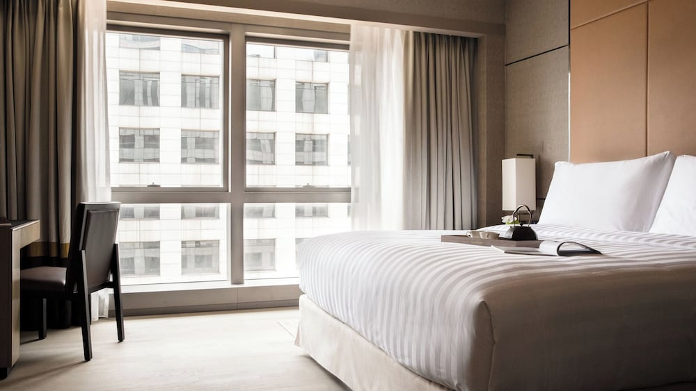 2 BEDROOMS, CONTEMPORARY, DELUXE, RESIDENCE