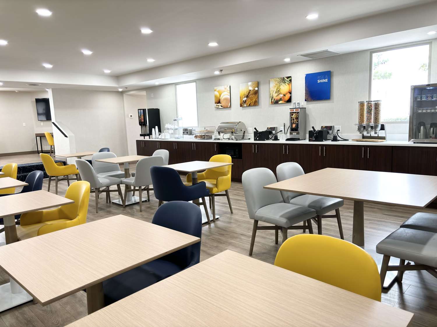 Comfort Inn Marietta-Atlanta near Ballpark/Galleria 12/15