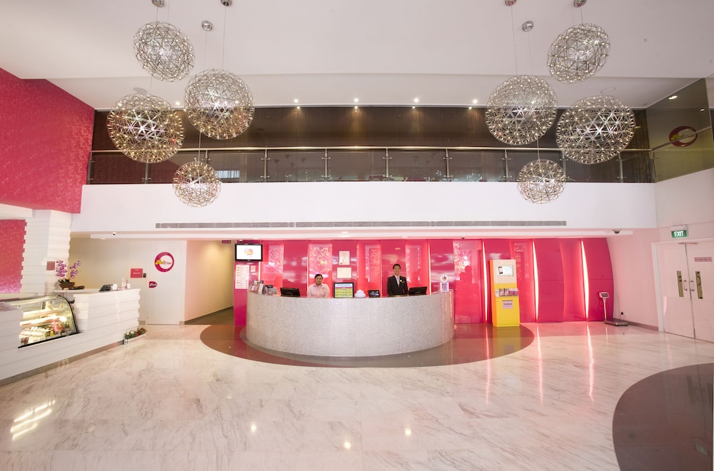 Hotel Re Pearl S Hill 5/50