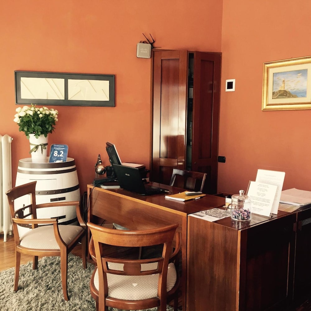 Albergo San Lorenzo 48/66