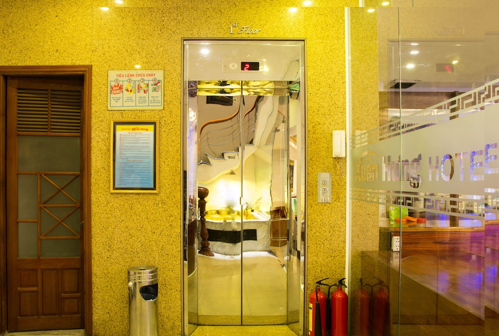 Xuan Hung Hotel 55/55