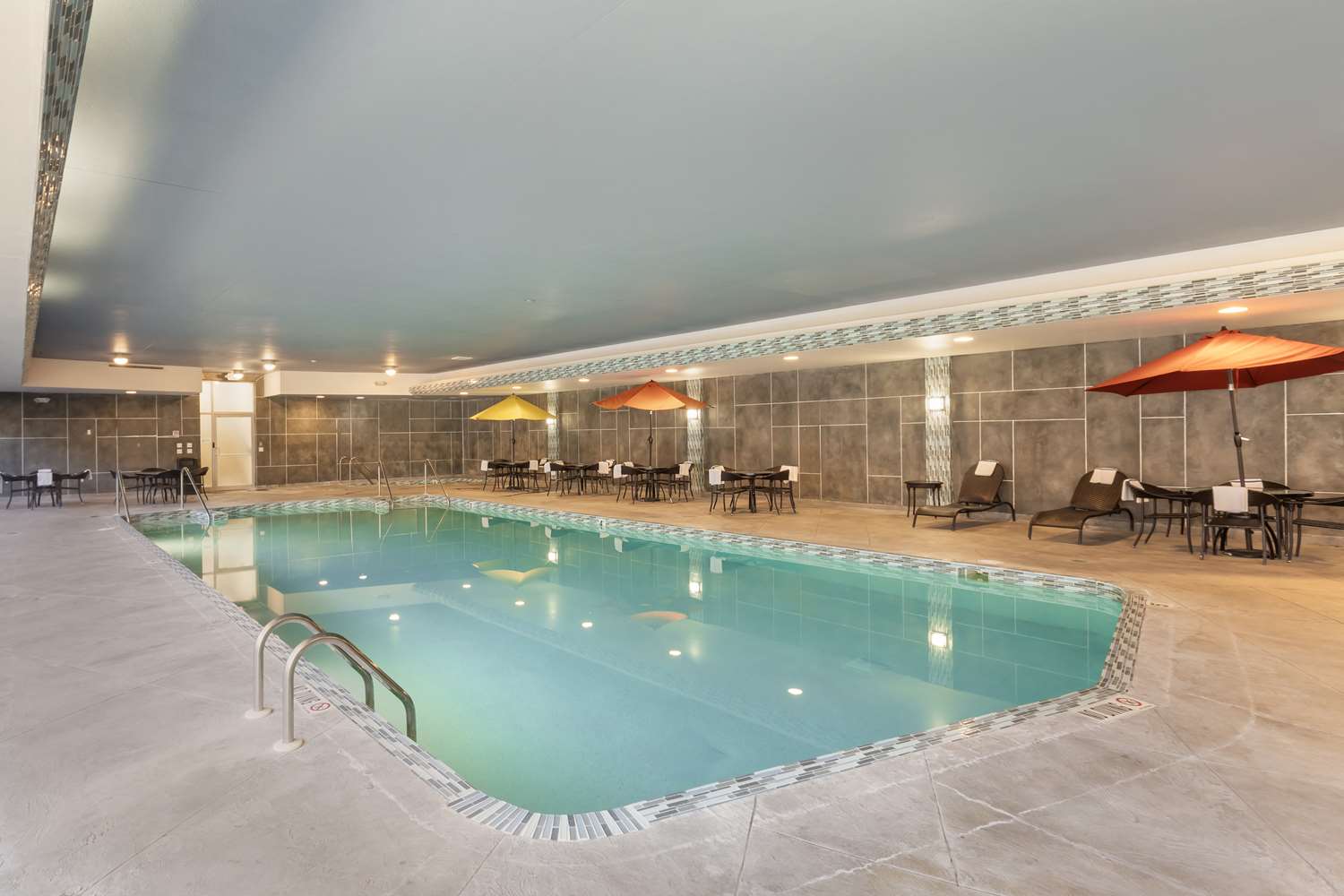 Best Western Plus Milwaukee West 41/45
