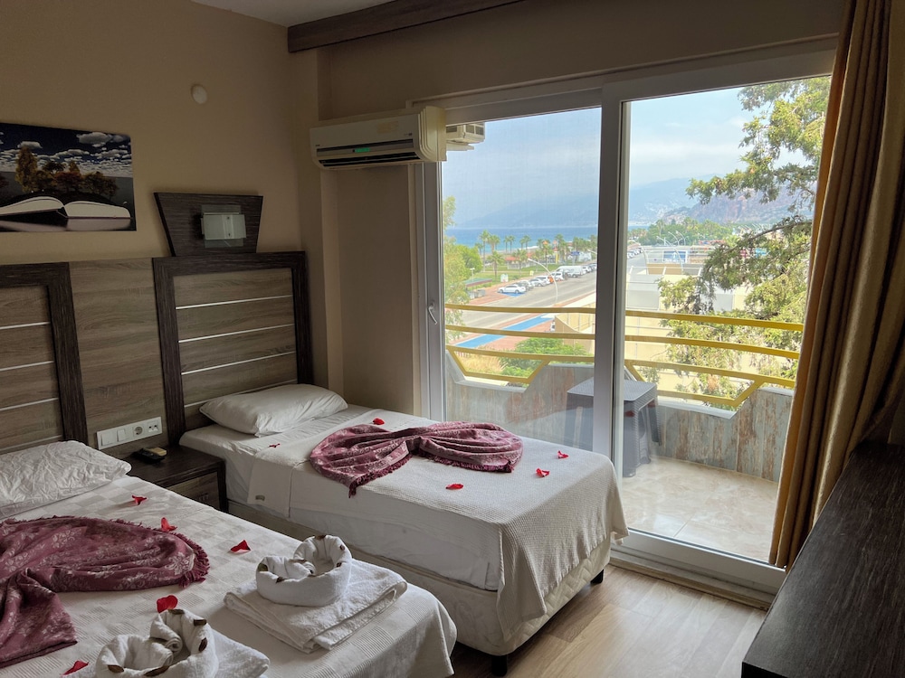 SELINUS BEACH CLUB HOTEL 15/50