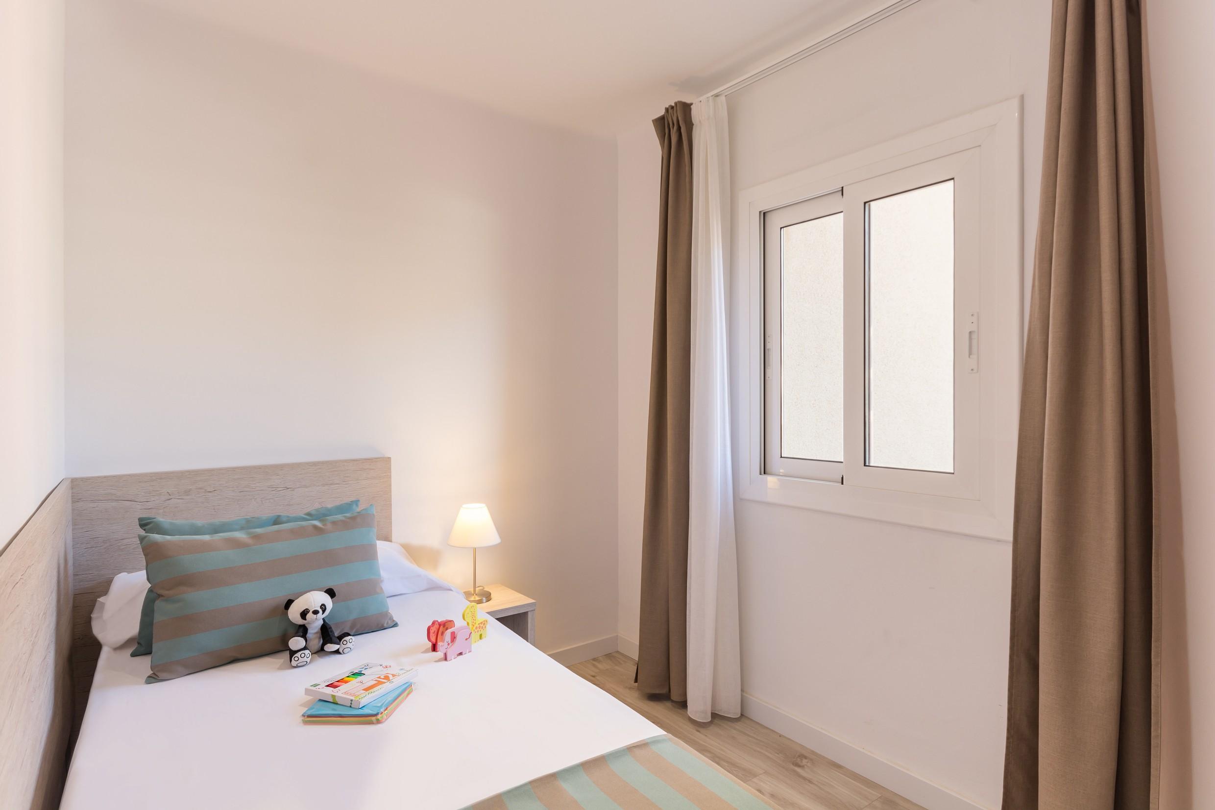 2 Bedrooms, Apartment, Balcony or Terrace