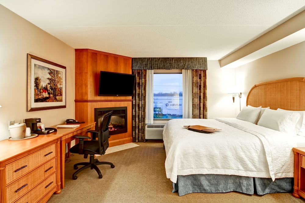 Hampton Inn and Suites by Hilton Guelph 20/58