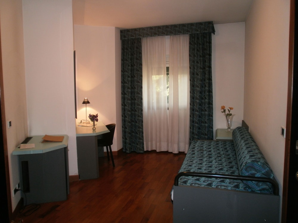 Albergo Villa & Roma 16/49