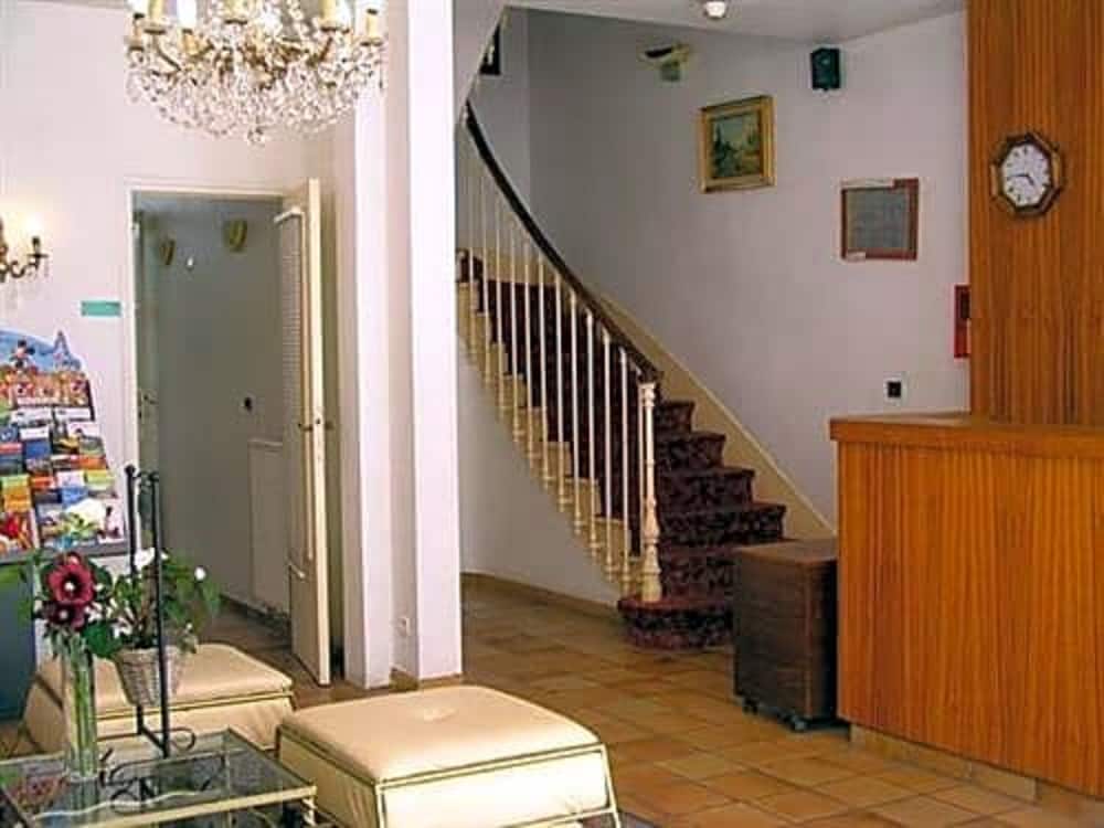 Hotel Du Roi Rene 2/19