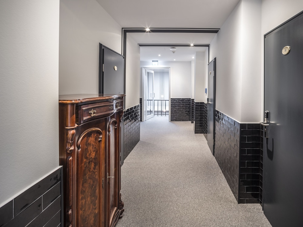 Acor Boutique Hotel 45/58