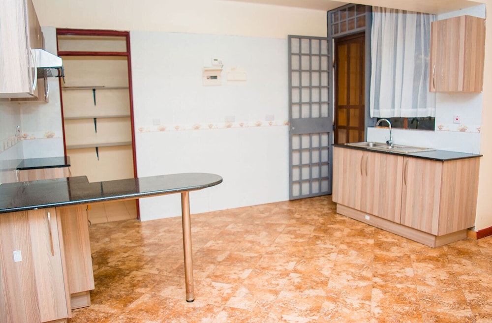 Vela Suites 26/33