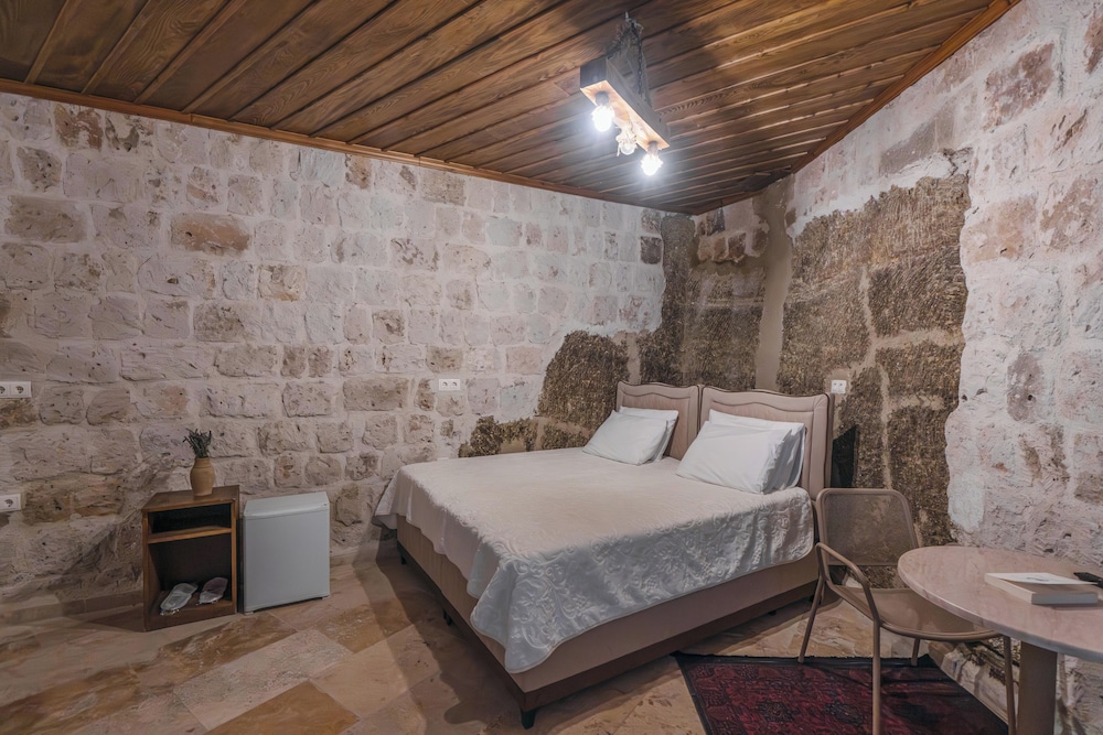 Belenus Cave Hotel 16/50