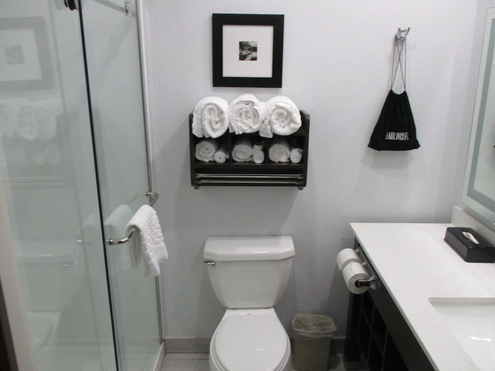 Best Western Atoka Inn And Suites 12/38
