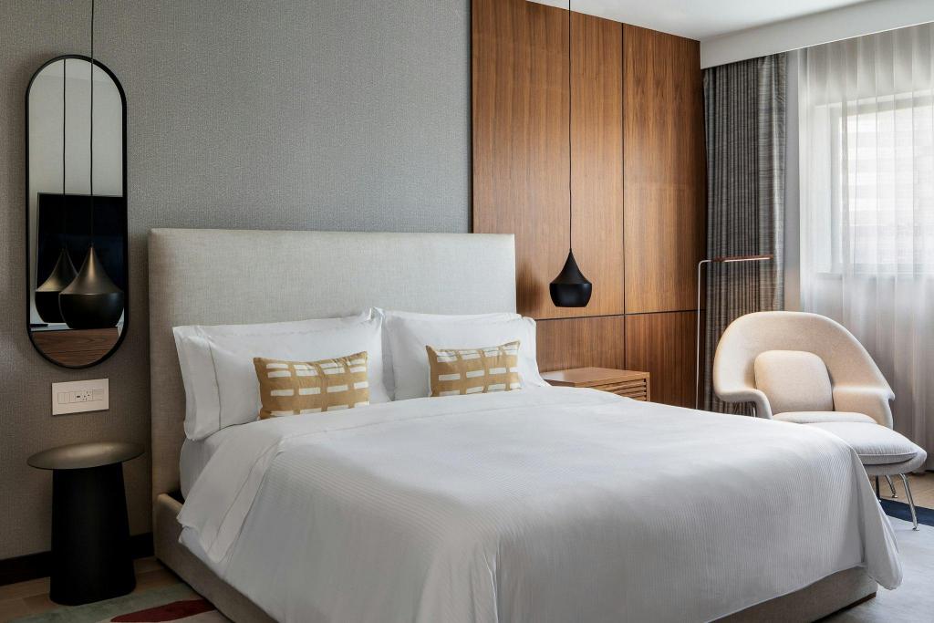 1 Bedroom, Presidential, Suite, King Bed
