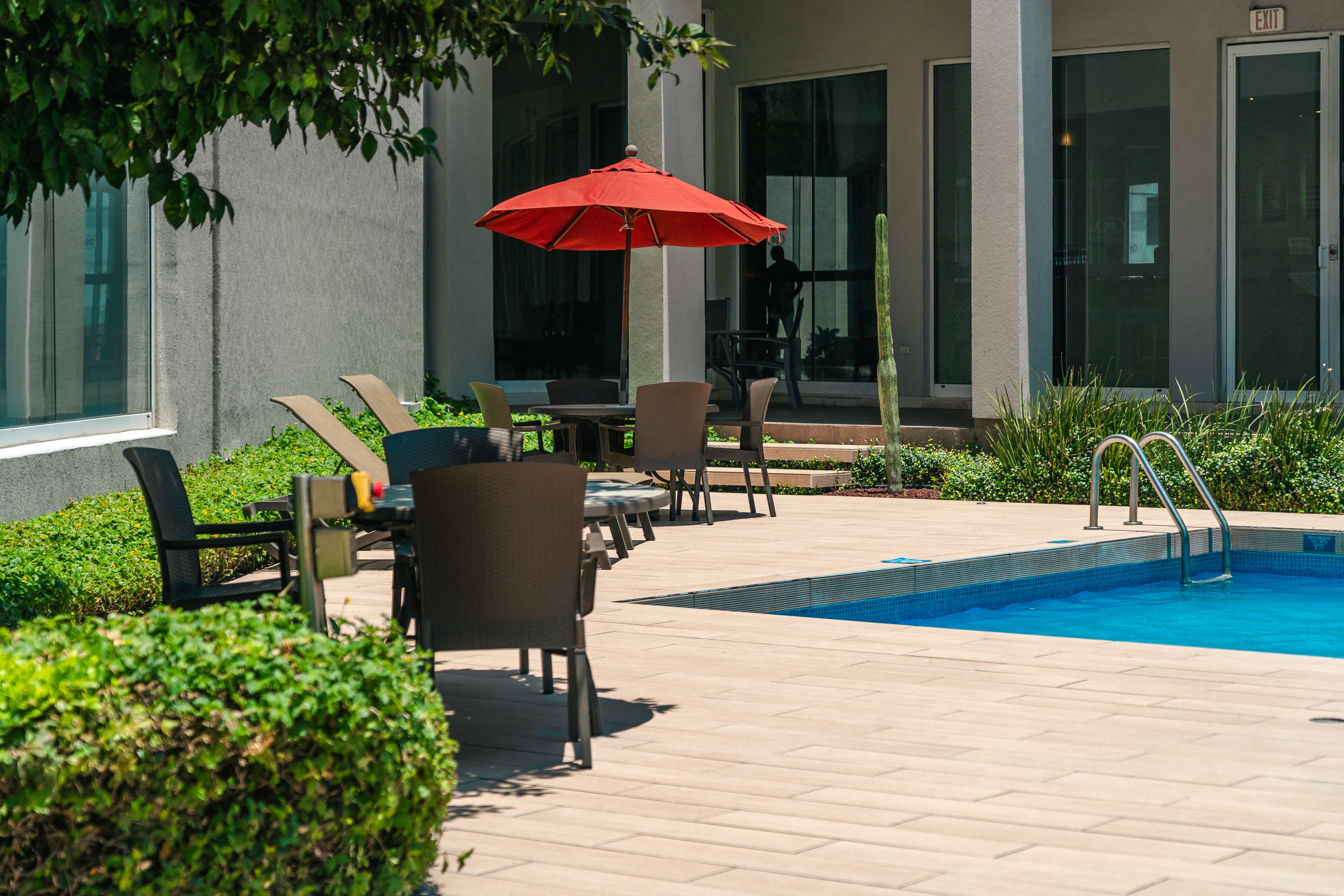 CROWNE PLAZA MONTERREY AEROPUERTO 71/75
