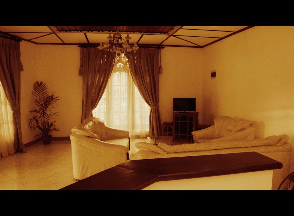 Hotel Bougainvilla 15/50