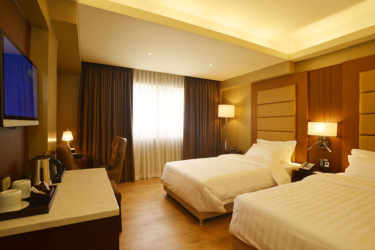 Executive, 2 Double Beds