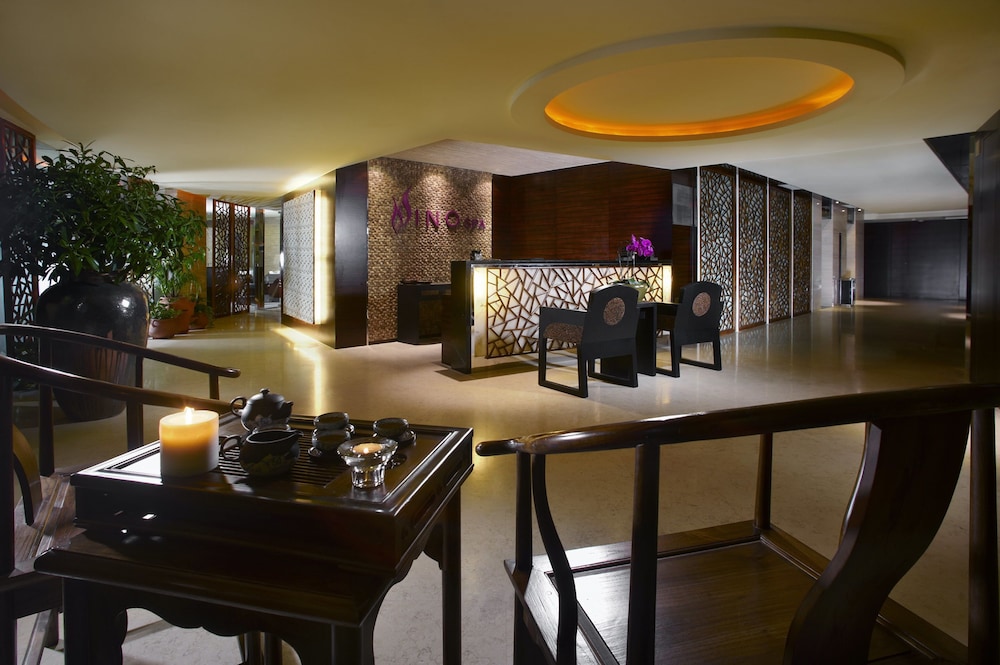 Regal Jinfeng 44/56