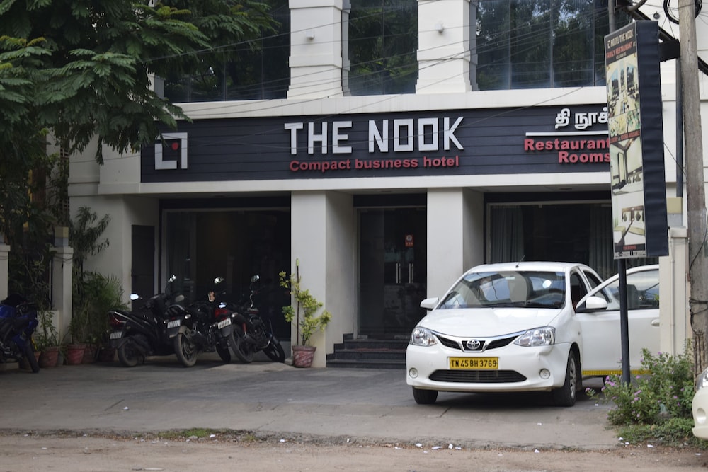 The Nook Hotel 67/68
