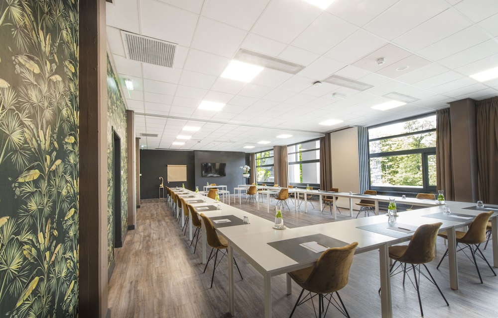 Wageningen International Congress Centre 32/50