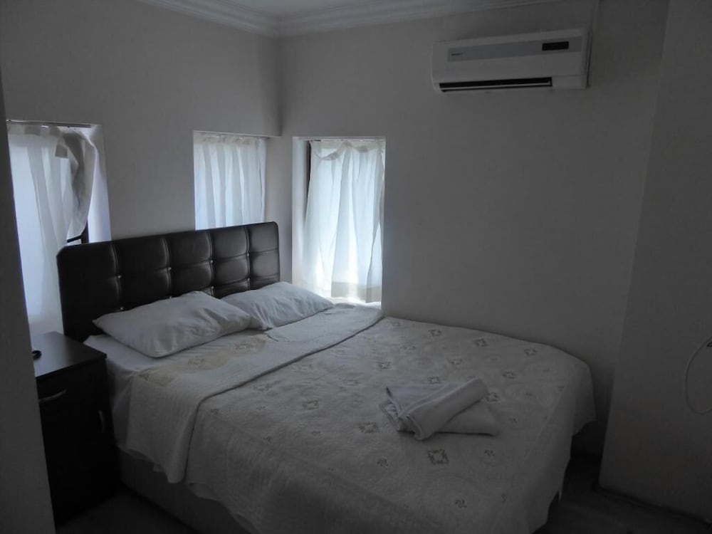 Yasmin Hotel 16/48