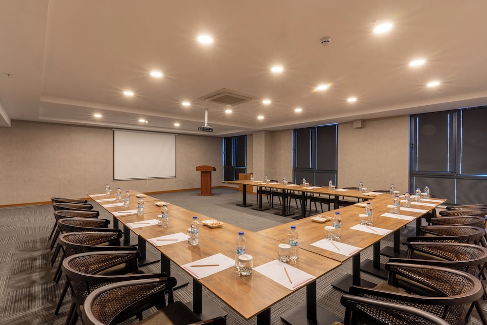 Ramada by Wyndham Gaziantep 52/60
