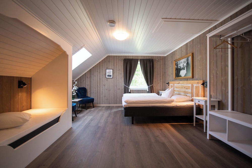 Visnes Hotel 17/62