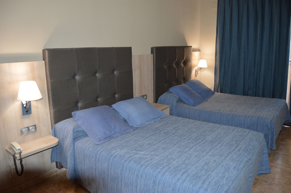 HOTEL CIUTADELLA 13/52