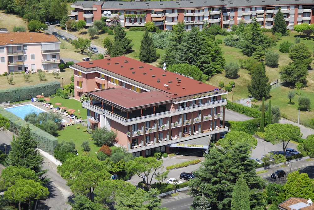 HOTEL OLIVETO 1/73