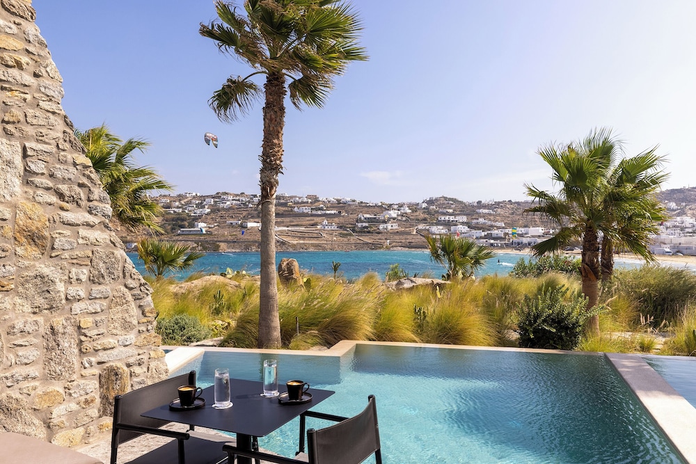 Aeonic Suites and Spa - Adults Only 41/50