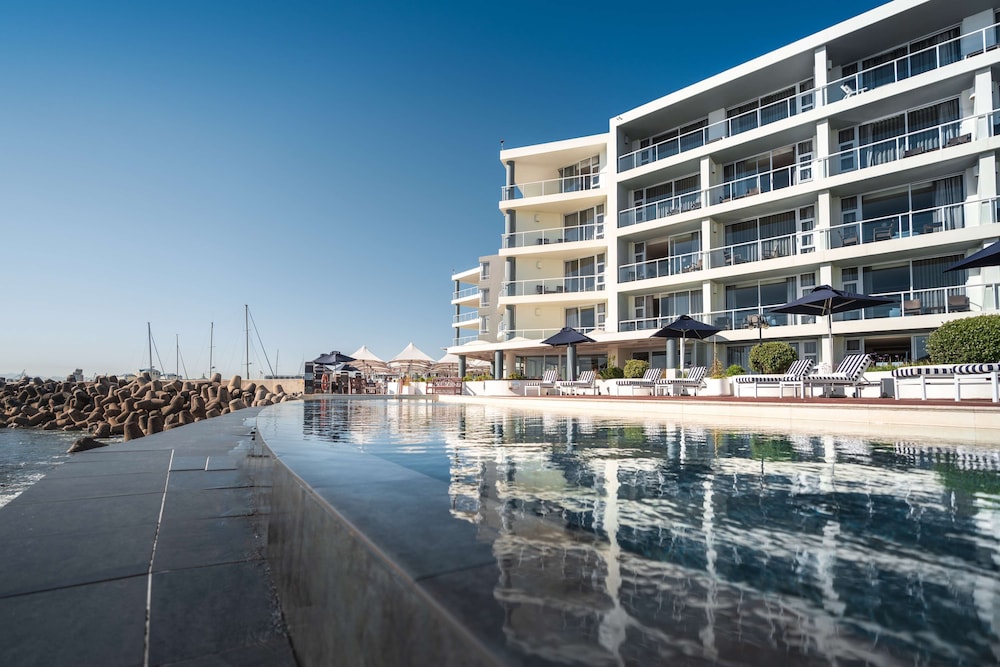 Radisson Collection Hotel, Waterfront Cape Town 4/44